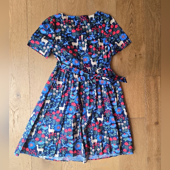 NWT Princess Highway Llama Print Navy Short Sleeve Dress Size 10 AU / 6 US - Picture 10 of 14